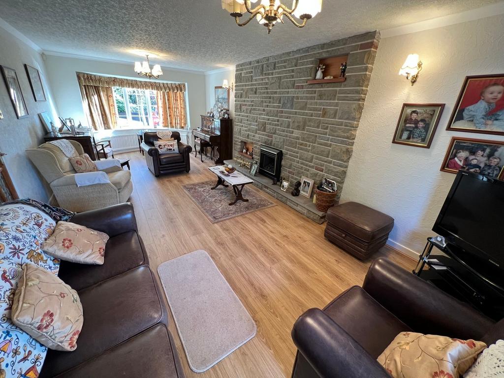 Swn Y Nant Glyncoli Road Treorchy 4 bed detached house for sale £