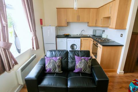 1 bedroom flat to rent, BURLEY ROAD, Leeds