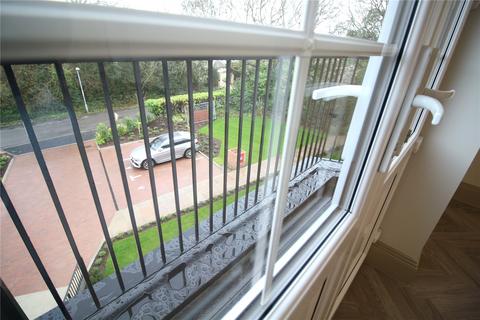 2 bedroom apartment for sale, Chewton Farm Road, Highcliffe, Dorset, BH23