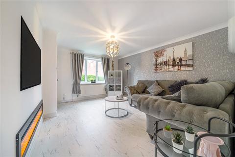 3 Alasdair Close, Chadderton, Oldham, OL9 0NE