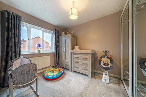 3 Alasdair Close, Chadderton, Oldham, OL9 0NE