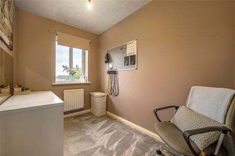 3 Alasdair Close, Chadderton, Oldham, OL9 0NE