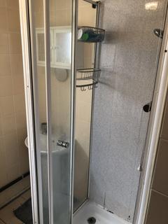3 bedroom flat to rent, Bullace Croft, Birmingham B15