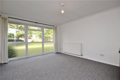 undefined, Courtfield Gardens, Ealing, W13