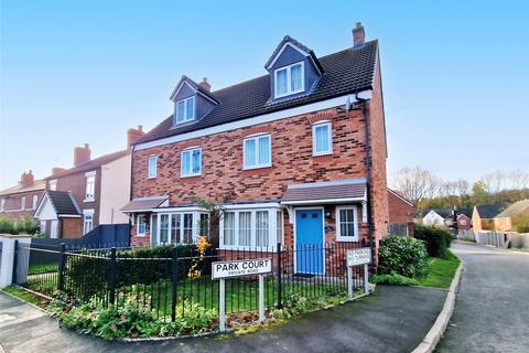 4 bedroom semi-detached house to rent, Park Court, Hadley, Telford, Shropshire, TF1