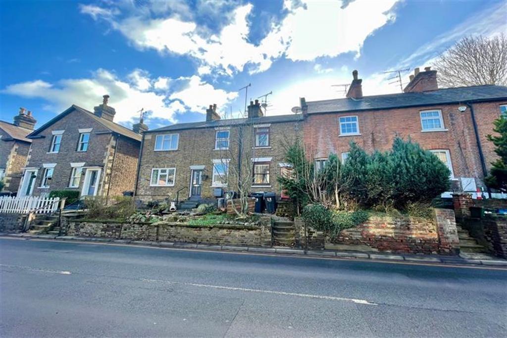 Hadham Road, Stortford, CM23 2 bed terraced house for sale £275,000