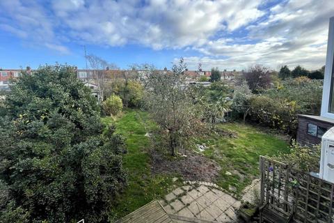 3 bedroom end of terrace house for sale, Monkleigh Road, Morden