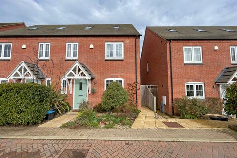4 bedroom townhouse for sale, Field Views, Sun Court, Marston Trussell, Market Harborough, Leicestershire, LE16 9UU
