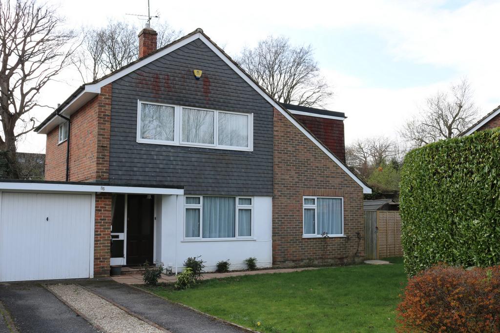 Finches Park Road, Lindfield, RH16 4 bed house for sale £700,000