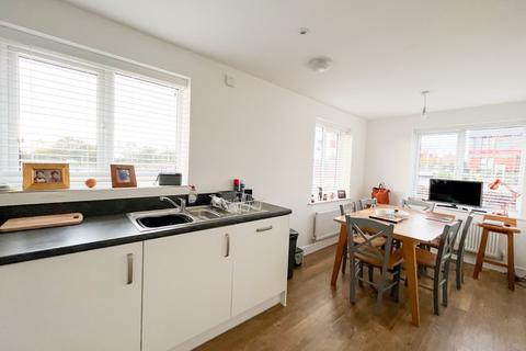 3 bedroom semi-detached house to rent, Willow Tree Fields, Nailsea, North Somerset, BS48