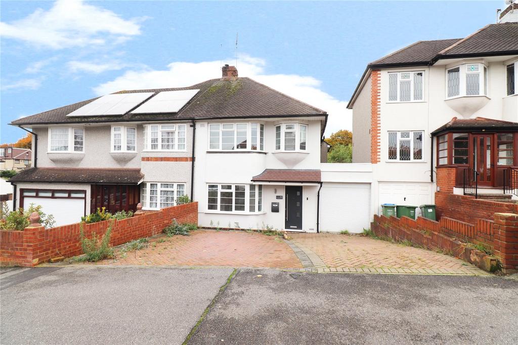 Pinnacle Hill, Bexleyheath, Kent, DA7 3 bed semidetached house for