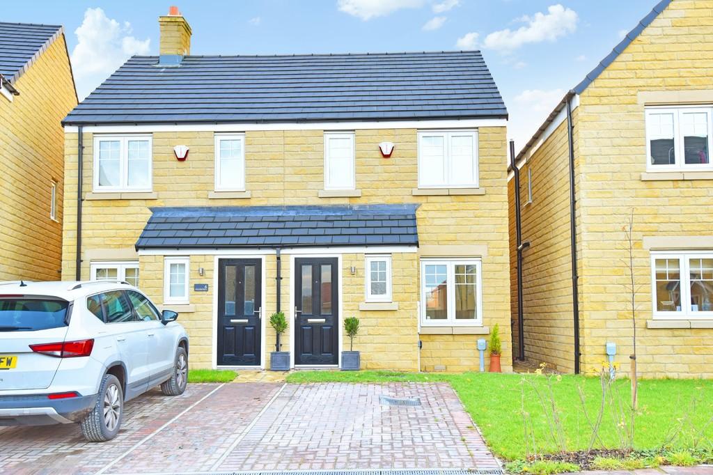Grove off Otley Road, Harrogate 2 bed semidetached house for
