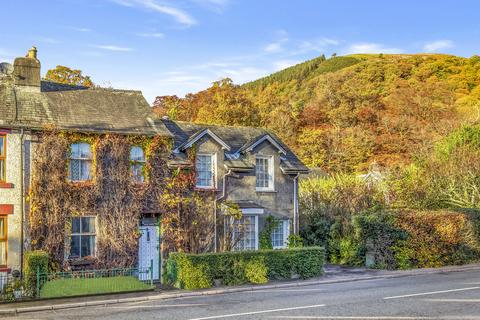 3 bedroom terraced house for sale - Greta House, Penrith Road, Keswick, Cumbria, CA12 4JS