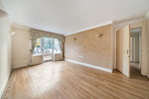 2 bedroom ground floor flat for sale, Windermere Court, Denmark Road, Carshalton