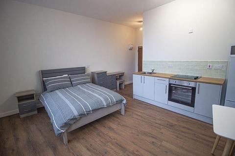 Studio to rent - Apartment 1, The Gas Works, 1 Glasshouse Street, Nottingham, NG1 3BZ