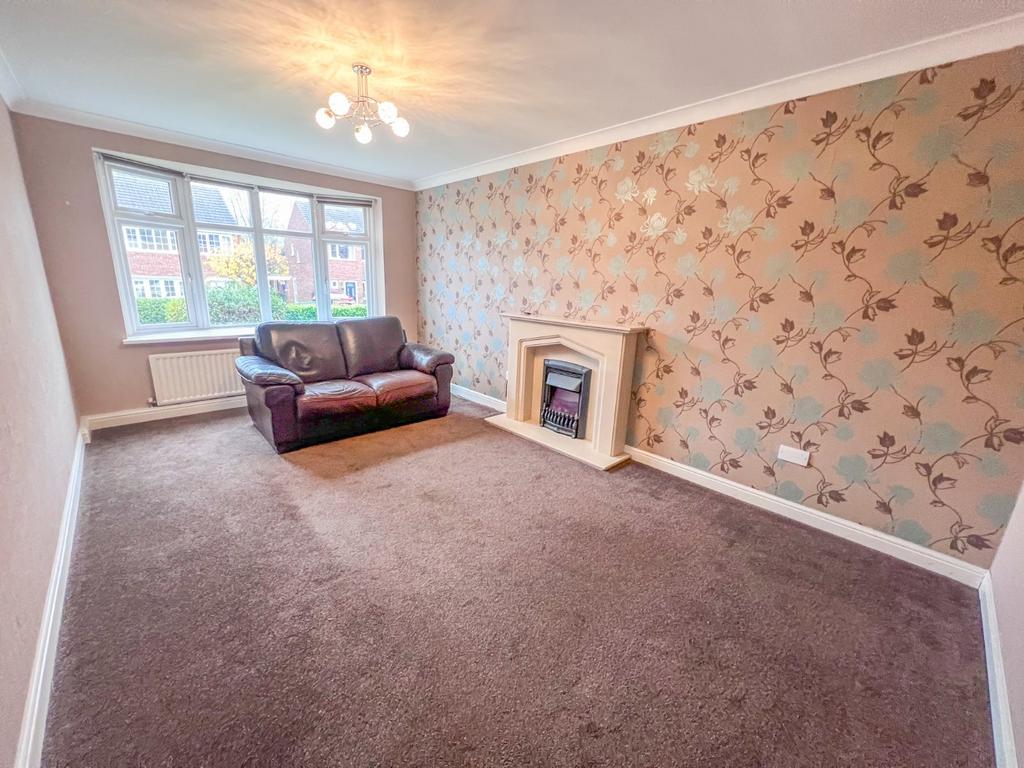 Greyfriars, Wybers Wood, Grimsby, N.E... 3 bed semidetached house for