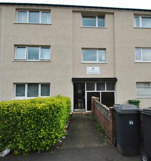 2 bedroom flat to rent, Montclair Place, Linwood, Paisley, PA3