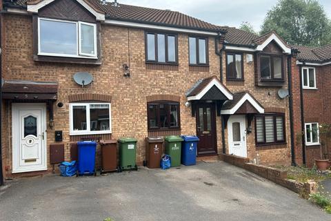 2 bedroom terraced house to rent, Chestnut Close, Cannock, WS11