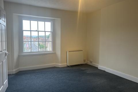 Office to rent, 18A Broad Street