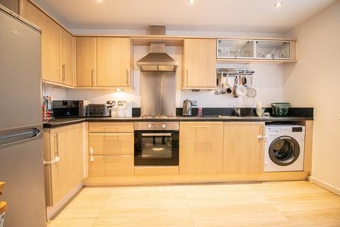 2 bedroom apartment to rent, Finnimore Court, Cardiff