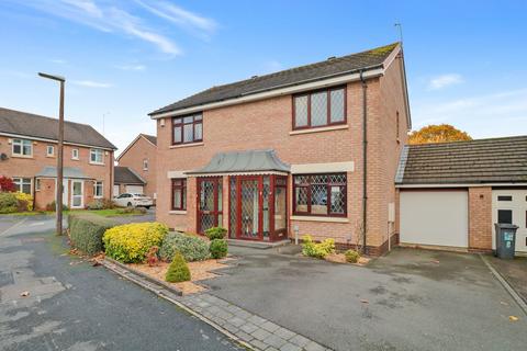 3 bedroom semi-detached house for sale, Rochford Court, Solihull B90