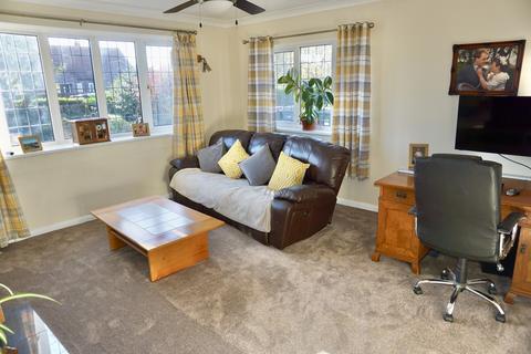 3 bedroom detached bungalow for sale, North Road, Tattershall Thorpe LN4