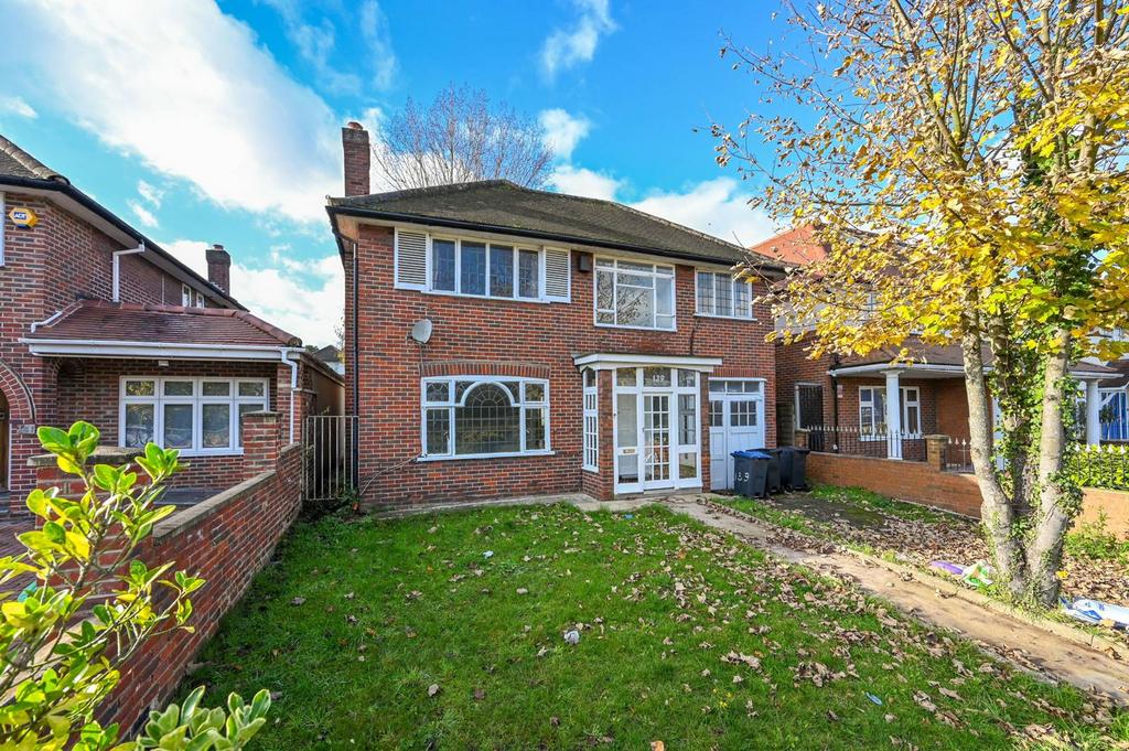 Robin Hood Way, Kingston Vale, London, SW15 4 bed semidetached house