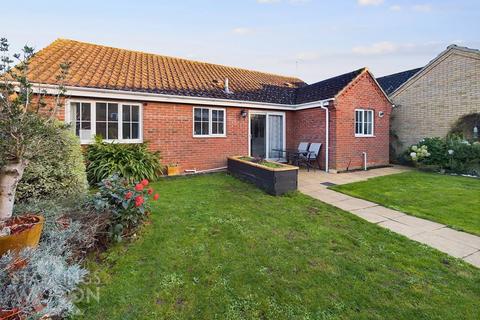 2 bedroom detached bungalow for sale, Will Rede Close, Beccles