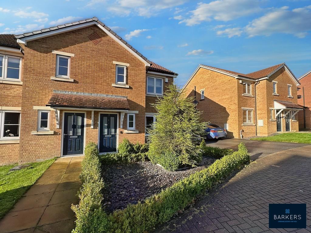 Phoenix Way, Gildersome 3 bed semi-detached house for sale - £285,000