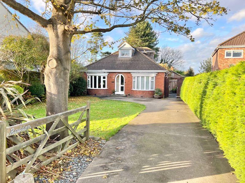 HUMBERSTON AVENUE, HUMBERSTON 3 bed detached bungalow for sale £360,000