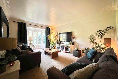 undefined, HUMBERSTON AVENUE, HUMBERSTON