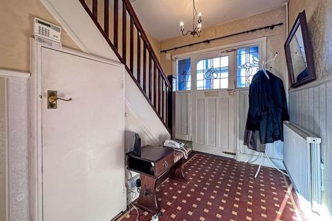 3 bedroom detached house for sale, Holden Road, Wednesbury