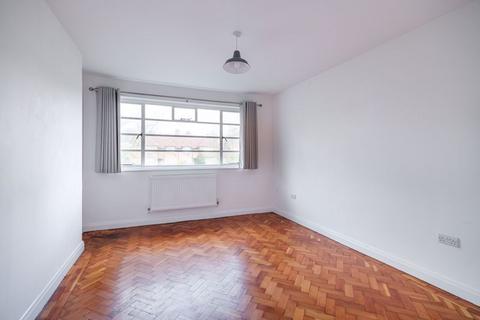 3 bedroom apartment for sale, Lyttelton Road, Hampstead Garden Suburb, N2