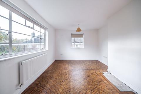 undefined, Lyttelton Road, Hampstead Garden Suburb, N2