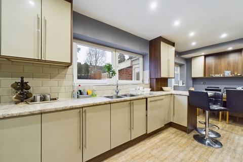 55 Fleming Road, Quinton, Birmingham, B32 1NB