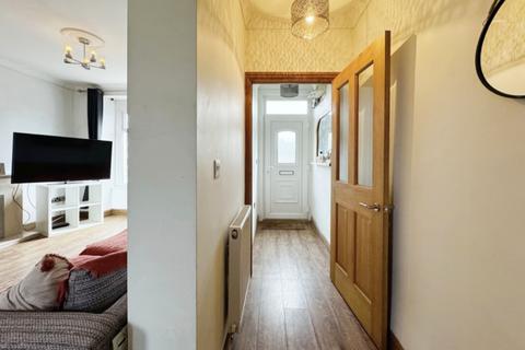 3 bedroom semi-detached house for sale - Frampton Road, Gorseinon, Swansea, West Glamorgan, SA4 4XZ