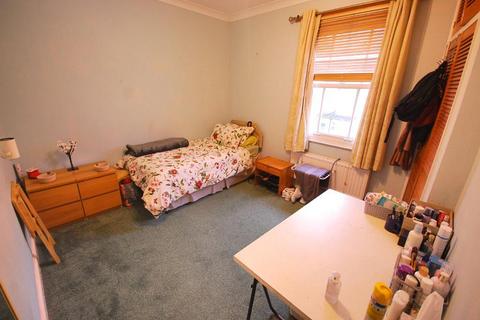 18 Cromwell Road, Wembley, HA0 1JS