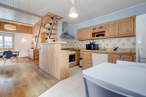 6 bedroom house, Chalet, Morzine, France