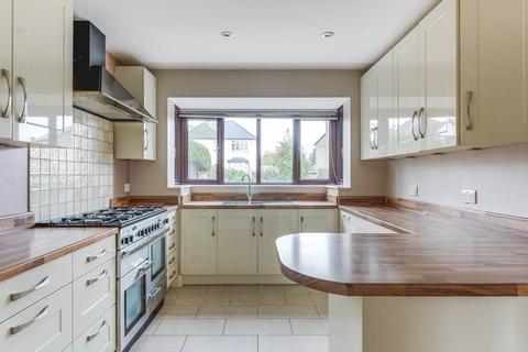 5 bedroom detached house for sale - Melbourn Road , Royston,