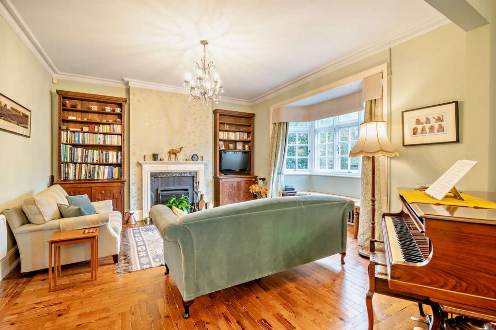 Wyke Road, Gillingham, Dorset 5 bed detached house for sale £965,000