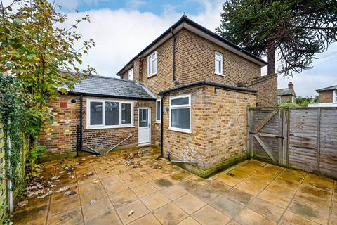 42 Albert Road, Kingston Upon Thames, KT1 3DH