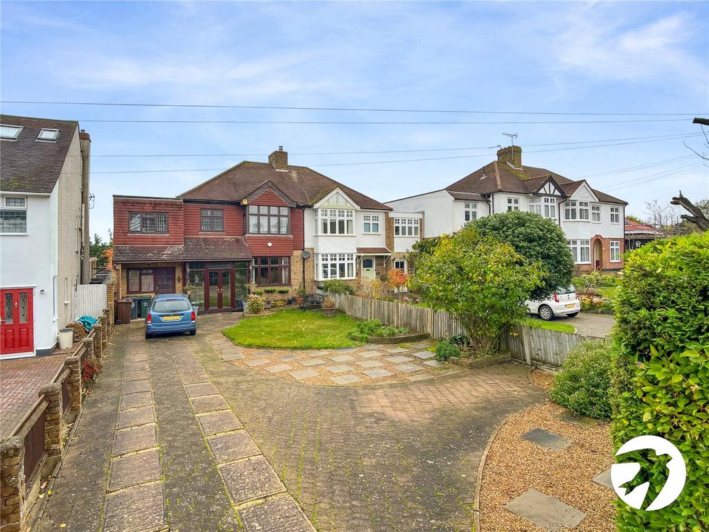 High Road, Wilmington, Dartford, Kent, DA2 5 bed semidetached house