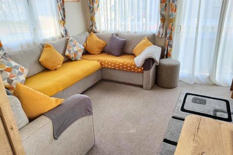 3 bedroom park home for sale, Hoburne Park, Hoburne Lane, Highcliffe, Dorset, BH23
