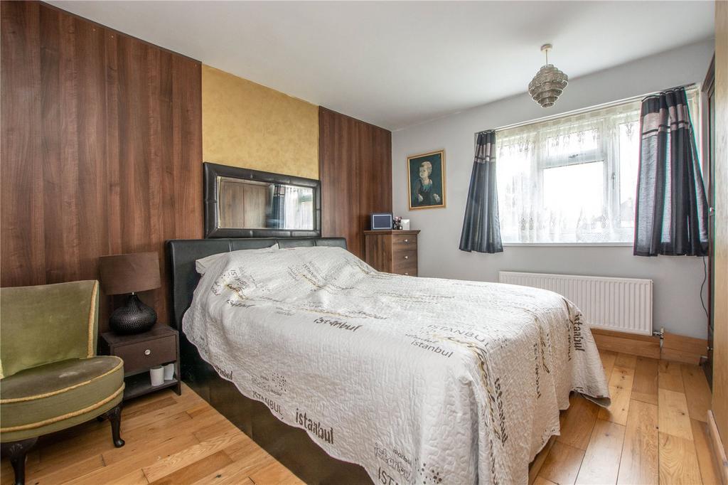 Deanswood View, Leeds 2 bed apartment for sale £130,000