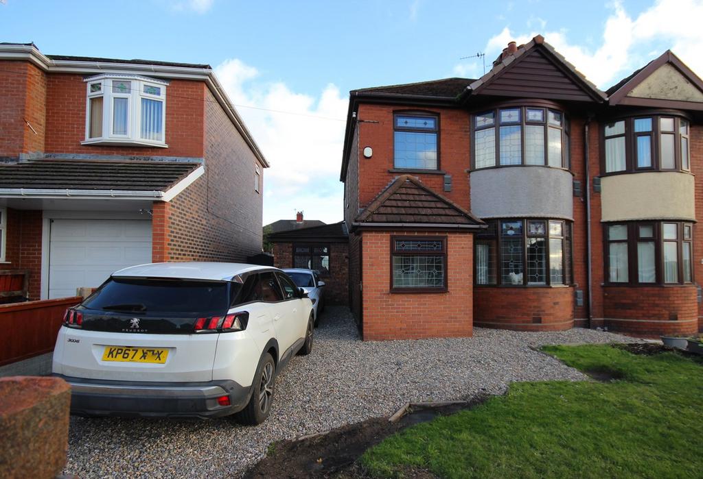 Kingsway, Widnes, WA8 3 bed semidetached house for sale £290,000