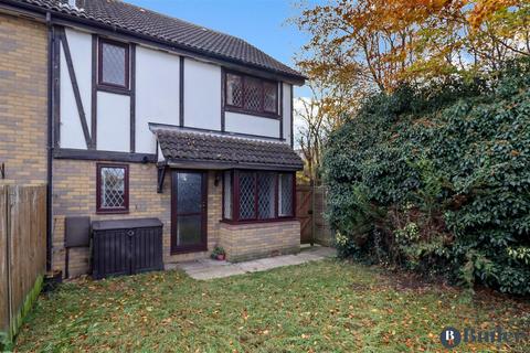 52 Astral Close, Lower Stondon, Henlow, SG16 6EL