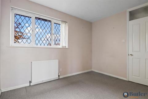 52 Astral Close, Lower Stondon, Henlow, SG16 6EL