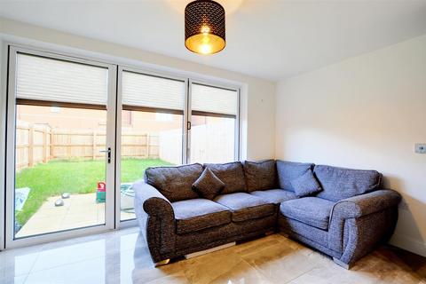 2 bedroom semi-detached house for sale, Heartwood Close, Wollaton
