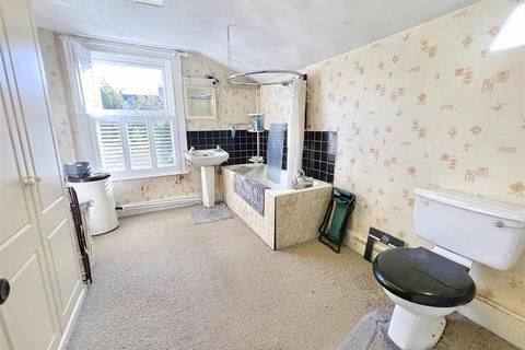 59 Cann Hall Road, London, E11 3JQ