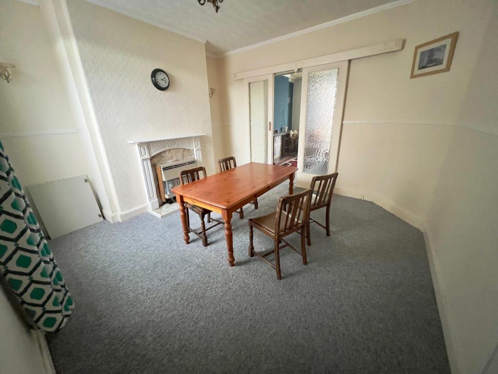 Nevilles Cross Bank, Durham 2 bed terraced house to rent £900 pcm (£